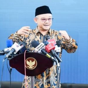 Pemerintah Bahas Pembelajaran Coding dan Evaluasi Kebijakan Zonasi PPDB