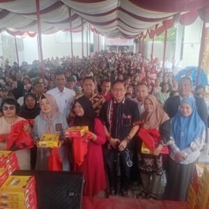 Wong Chun Sen Bersama Pemda Laksanakan Sosialisasi Perda Pengolahan Sampah