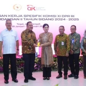 Komisi XI : Pentingnya Edukasi kepada Masyarakat Kunci Cegah Kejahatan Keuangan