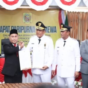 Bupati Dairi Sampaikan Pidato Perdana Pada Rapat Paripurna Istimewa DPRD