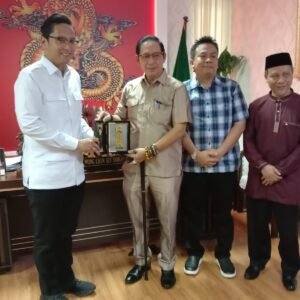 Pimpinan DPRD Medan Sambut Roadshow Perdana Rico Waas ke Gedung Dewan