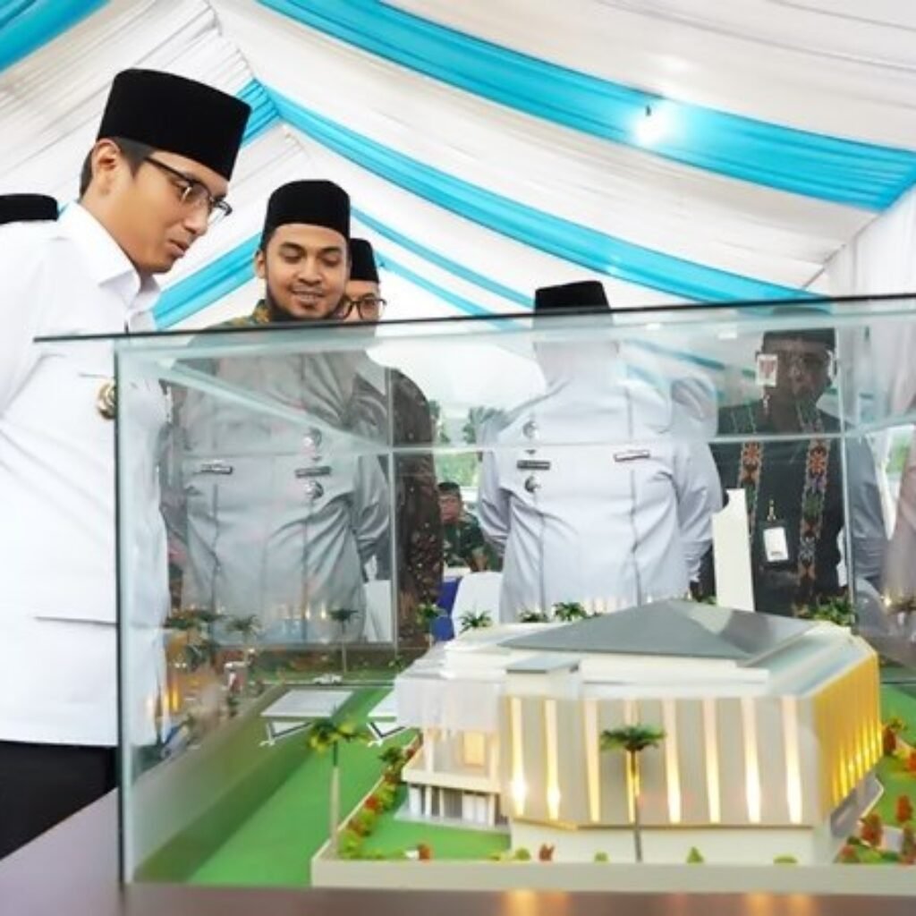 Safari Ramadan, Rico Waas Buka Puasa Bersama Masyarakat Medan Selayang