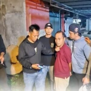Gelapkan Mobil, Tersangka Diciduk Dari Persembunyian Di Batam