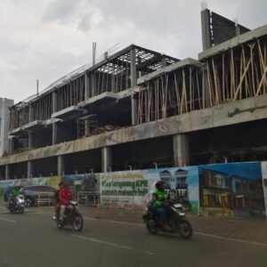 Belasan Bangunan Ruko di Komplek J City Berdiri Diduga Tanpa Ada Izin PBG