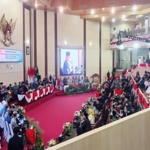 Wong Chun Sen Pimpin Rapat Paripurna Pidato Perdana Wali Kota Medan 2025-2030