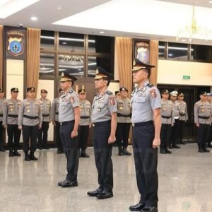 13 Pati Polri Mendapat Kenaikan Pangkat