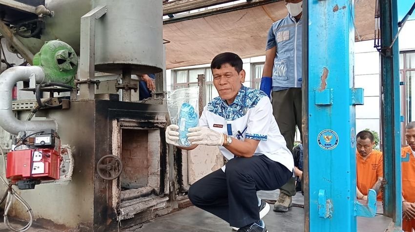BNN Sumut Ungkap Dan Musnahkan BB Tiga Kasus Peredaran Narkoba Jaringan Aceh