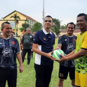 NasDem Medan Sunggal Gelar Laga Persahabatan Sepak Bola, Wujudkan Silaturahmi Lewat Olahraga