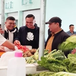 Wakil Bupati Dairi Tertibkan Aktivitas Pasar Sumbul: Pedagang Dihimbau Berjualan di Dalam Balairung
