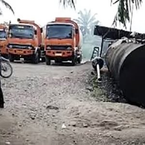 Gudang Ilegal CPO ‘Kencing’ Sekitar Pemukiman Resahkan Warga