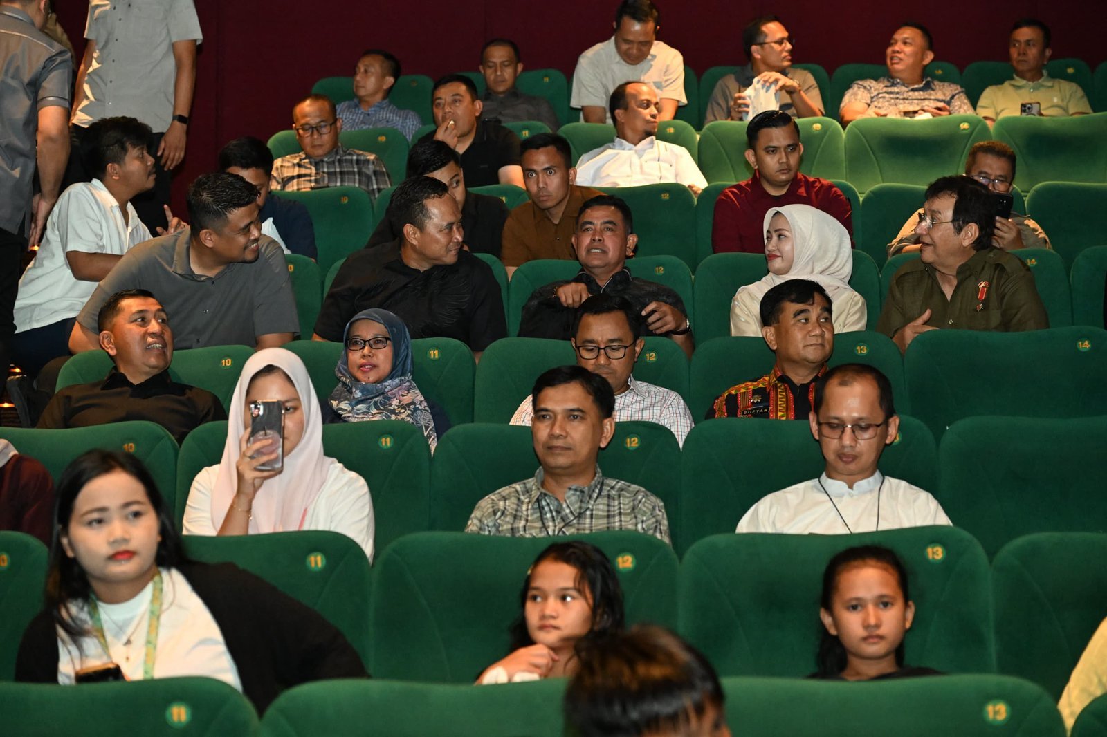 Kapolda Sumut Nobar Film 'Believe' Bersama Pangdam I/BB Dan Gubernur Sumut : Apresiasi Karya Anak Bangsa Sarat Patriotisme
