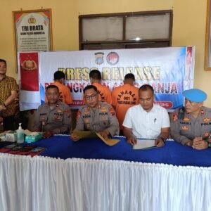 Polres Padang Lawas Ungkap Kasus Narkotika Gol 1 Jenis Tanaman Ganja Sebanyak 44 Kg