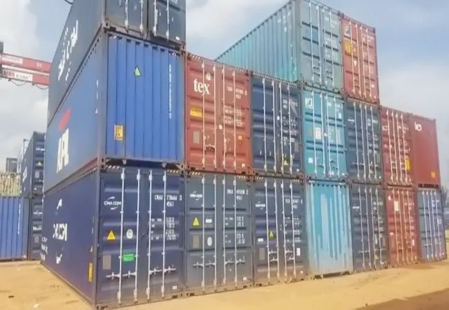 Ketidakpastian Status Ratusan Kontainer Elektronik Ancam Stabilitas Industri Daur Ulang di Batam