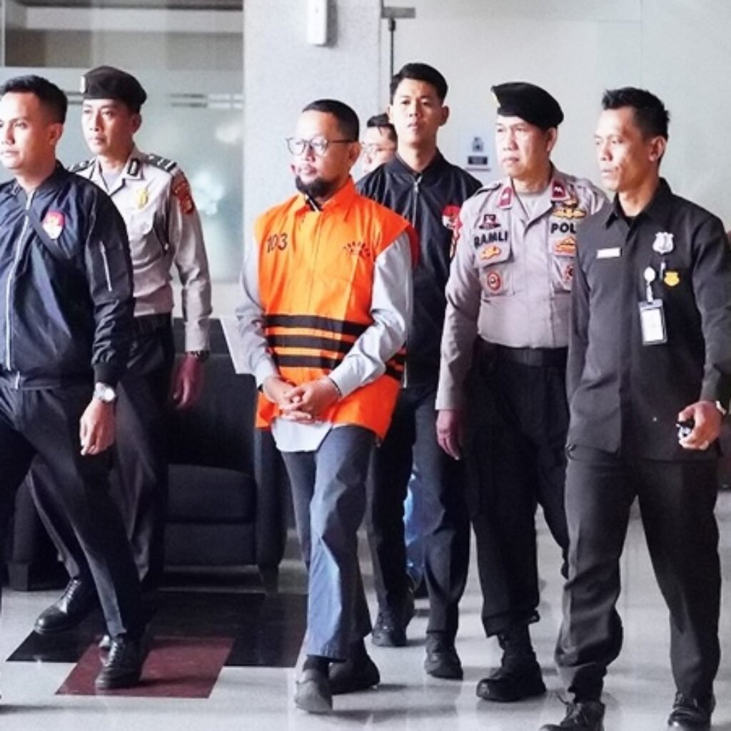 Dugaan Skema Fee Kuota Haji Terungkap, KPK Tahan Stafsus Eks Menag