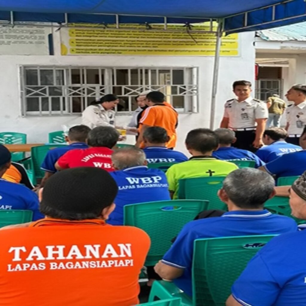 Lapas Bagansiapiapi Gelar Posyandu dan Bagikan Paket Sehat untuk 22 WBP Lansia